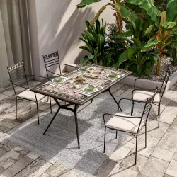 Set giardino tavolo 160x90 cm top in ceramica e 4 sedie con braccioli in metallo nero - Maestrale