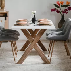Tavolo da pranzo 160x90 cm in legno bianco con gambe in rovere chiaro - Dunbar