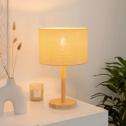 Lampada da tavolo 42 h cm in legno di pino con paralume in paglia di riso