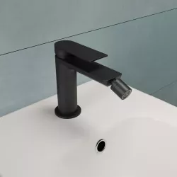 Miscelatore bidet 13,4h cm nero opaco – Iota