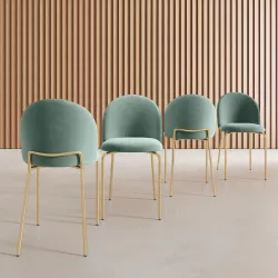 Gruppo di quattro sedie in noce velluto rasato verde salvia inizi del 900