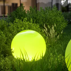 Lampada sferica 60 cm in polietilene con kit luce LED verde kiwi