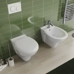 Sanitari sospesi in ceramica con sedile copri wc standard arredo moderno