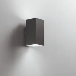 Applique LED 9,9x7,8 cm in policarbonato nero con doppia emissione