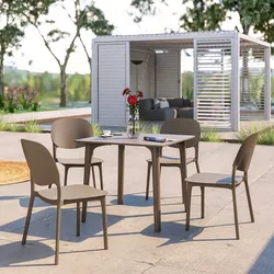 Set pranzo da giardino con tavolo 80x80 cm e 4 sedie in polipropilene cacao - Qalis