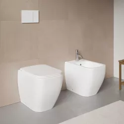 Sanitari filo muro in ceramica wc completo di sedile softclose e bidet
