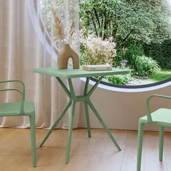 Tavolo 70x70 cm in polipropilene verde giada - Barton