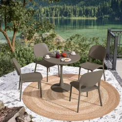 Set pranzo con tavolo rotondo 80 cm e 4 sedie impilabili in polipropilene cacao - Tulipano