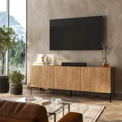 Porta tv 150x55h cm rovere gold cannettato con 3 ante soft close e piedi in metallo nero - Judith