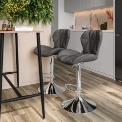 Set 2 sgabelli in similpelle grigio e base cromo con poggiapiedi - Quavo