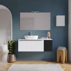 Mobile bagno sospeso 120 cm bianco opaco effetto cannettato con anta nero opaco e top con specchio - Lameck