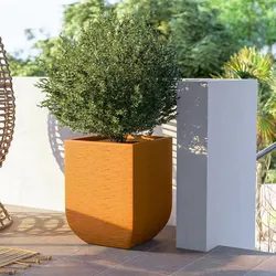 Vaso da esterno rustico 43,5x43,5 cm tutta capienza in polietilene ocra - Ludovico