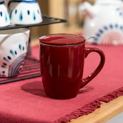 Tazza 32 cl in ceramica rosso lucido con coperchio e filtro per infuso - Aeloria