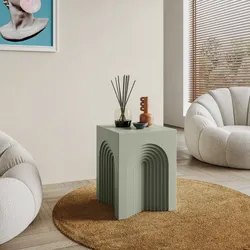 Tavolino 35x35 cm in legno salvia con struttura ad arco intagliato - Dedim