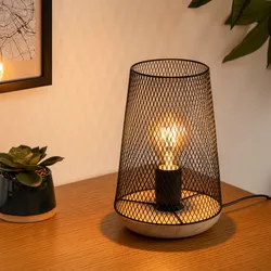 Lampada da tavolo 24h cm in pino naturale e paralume metallo nero