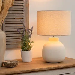 Lampada da tavolo 43h cm in ceramica bianco e paralume in tessuto bouclé