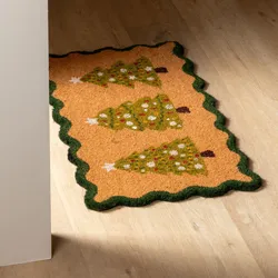Zerbino natalizio 45x75 cm in coir con disegno alberi di natale
