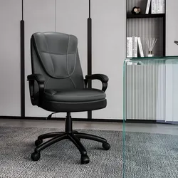 Poltrona da ufficio girevole in similpelle nero con base nera - Saphina