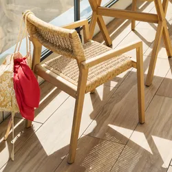 Sedia impilabile da giardino con braccioli in legno di acacia effetto vimini - Arami