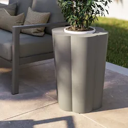Portavaso da esterno rotondo 50 cm a forma di fiore in polietilene tortora  - Kanvas