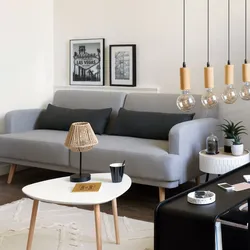 Divano letto 3 posti in tessuto grigio chiaro con cuscini decorativi - Neill