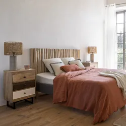 Comodino 49x74h cm in legno di mango con 3 cassetti decorati - Laos