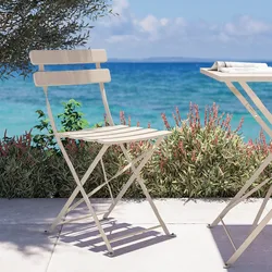Sedia da giardino pieghevole in metallo vaniglia - Atelier