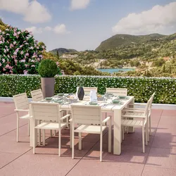 Set pranzo vaniglia con tavolo 160x160 cm e 8 sedie con braccioli in alluminio a doghe - Carioca