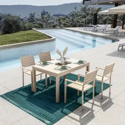 Set pranzo vaniglia con tavolo 135/270x90 cm e 4 sedie con braccioli in alluminio a doghe - Carioca