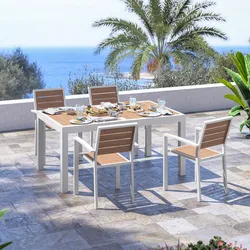 Set pranzo tavolo 160/240x100 cm top effetto legno miele e 4 sedie con braccioli in alluminio bianco - Carioca Wood