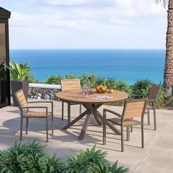 Set pranzo tavolo rotondo 140 cm top effetto legno miele e 4 sedie con braccioli in alluminio tortora - Carioca Wood