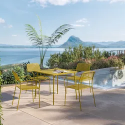 Set pranzo con tavolo 80x80 cm e 4 sedie con braccioli in acciaio senape - Faber