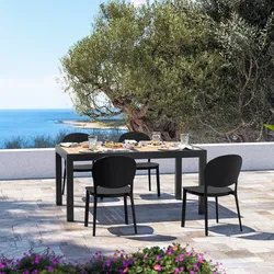 Set pranzo tavolo 160/240x100 cm alluminio con top effetto legno e 4 sedie in polipropilene nero - Rosaly
