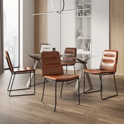 Set 4 sedie da ufficio in similpelle cognac con gambe in metallo nero - Oakley
