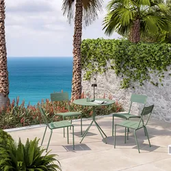 Set pranzo tavolo rotondo 80 cm e 4 sedie in acciaio verde salvia - Spezia