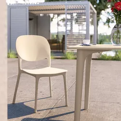 Sedia impilabile da giardino in polipropilene vaniglia - Qalis