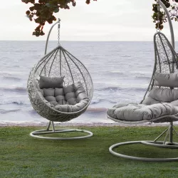 Set relax con divano 3 posti 2 poltrone e tavolino in polyrattan grigio con  cuscini - Horizon