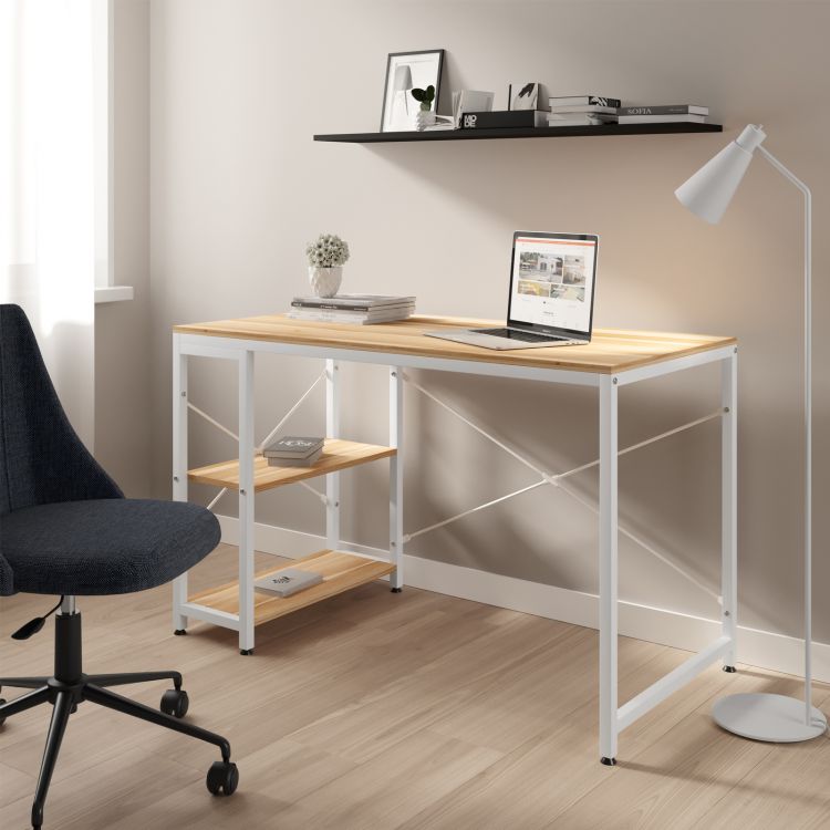 Gadget, scrivanie, sedute: i nuovi indispensabili per ufficio e