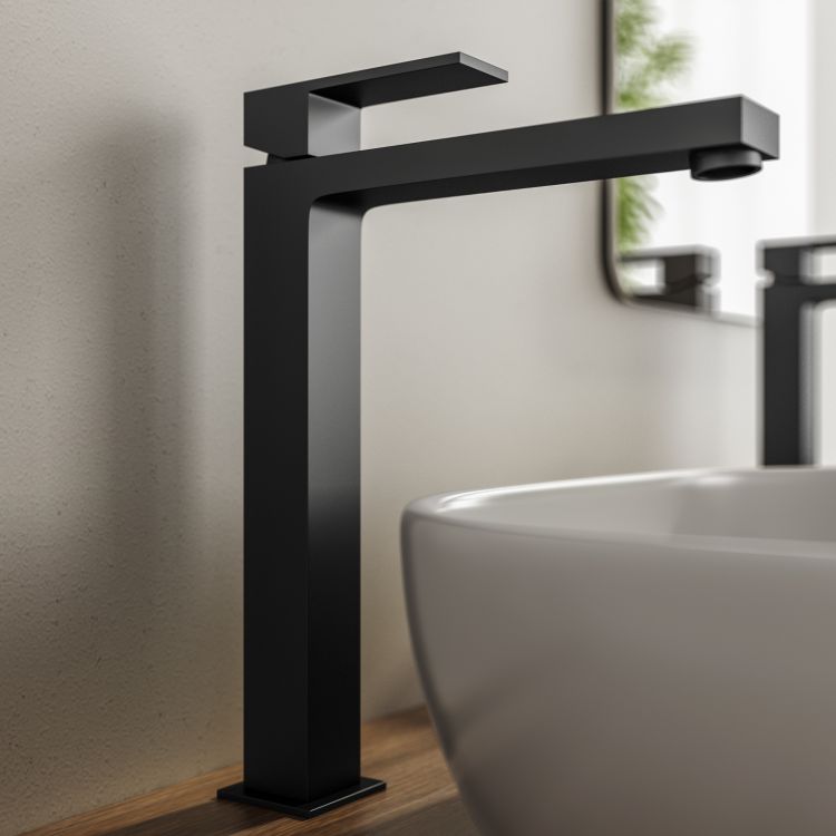 Rubinetto lavabo cascata nero Miscelatore - Le Chic Arredamenti