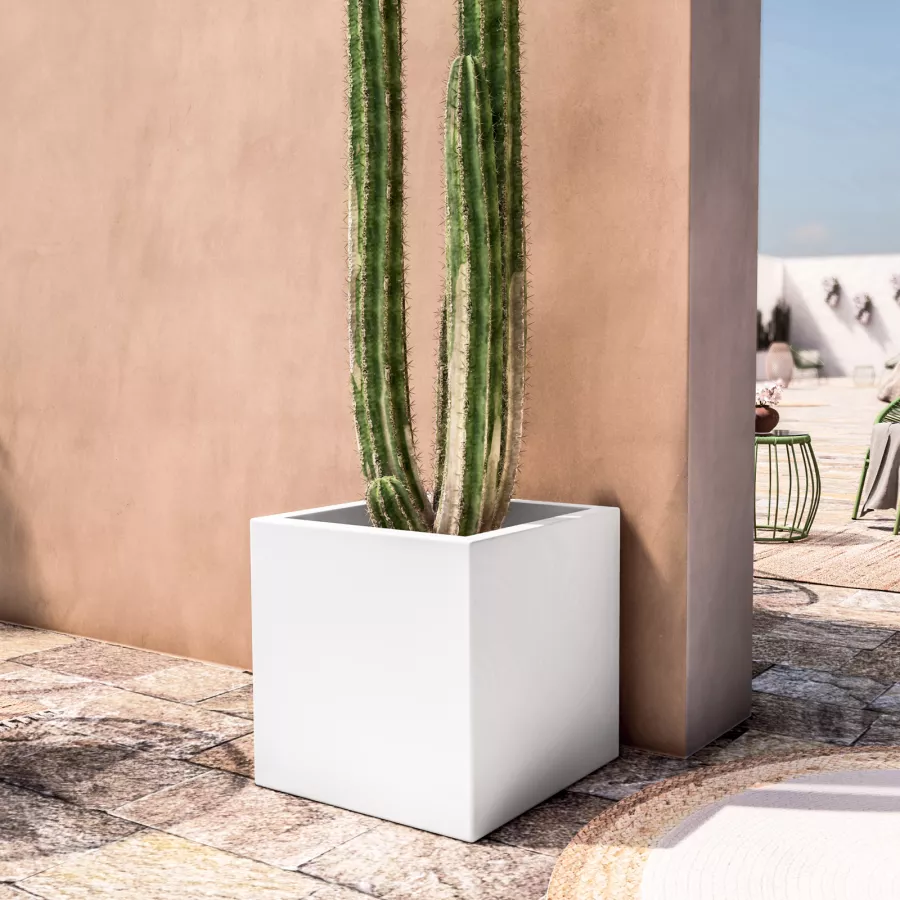 Vaso Otranto in ceramica a cubo - bianco