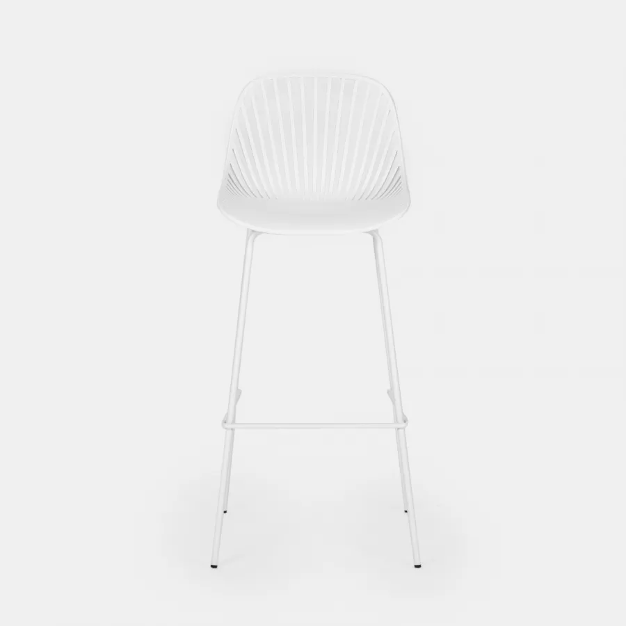 KOSMI - Set di 4 sedie in metallo bianco opaco e seduta in legno chiaro