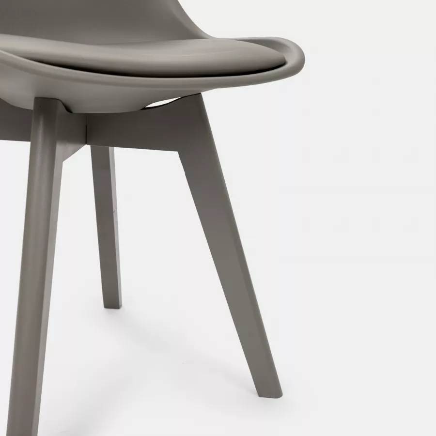 Set 4 sedie similpelle nero gambe in legno con cuscino - Alborg Lux