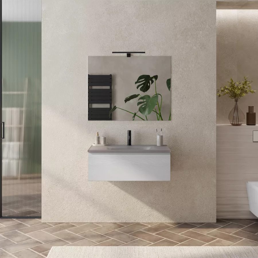 Orecchini Circolari A Grappolo Con Foglie E Petali Bianchi – Cristallo E Oro, Stile Floreale Elegante