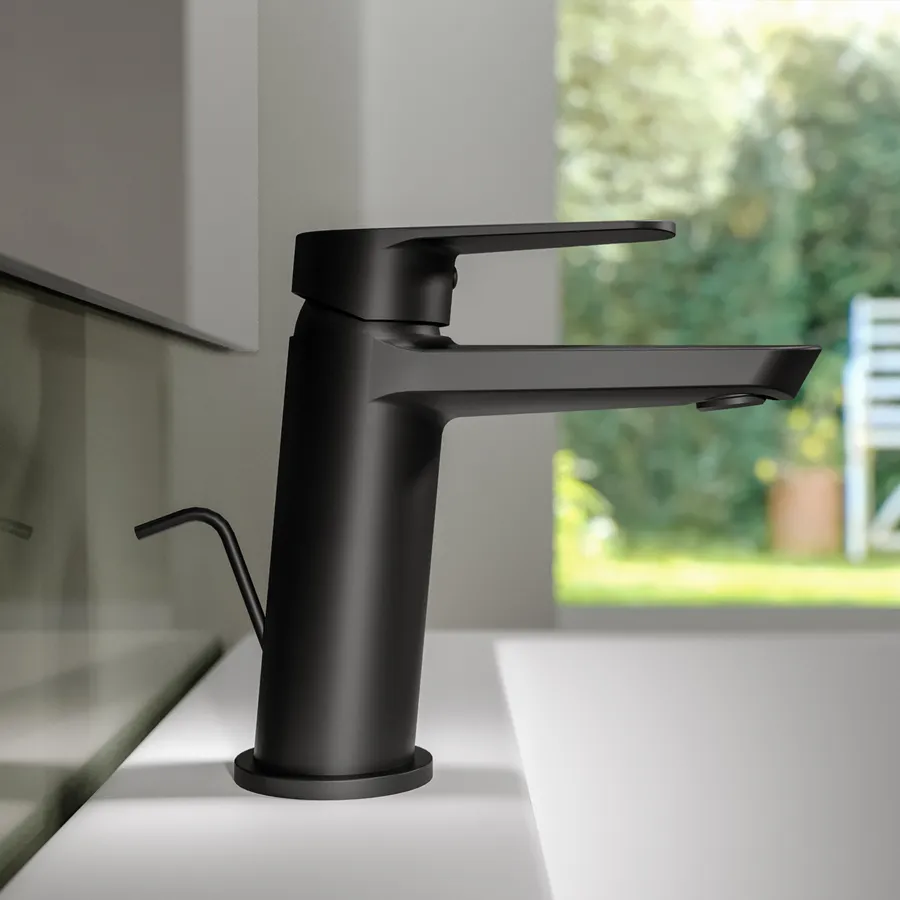 Set di rubinetti lavabo bidet e doccia in ottone nero opaco Lotus