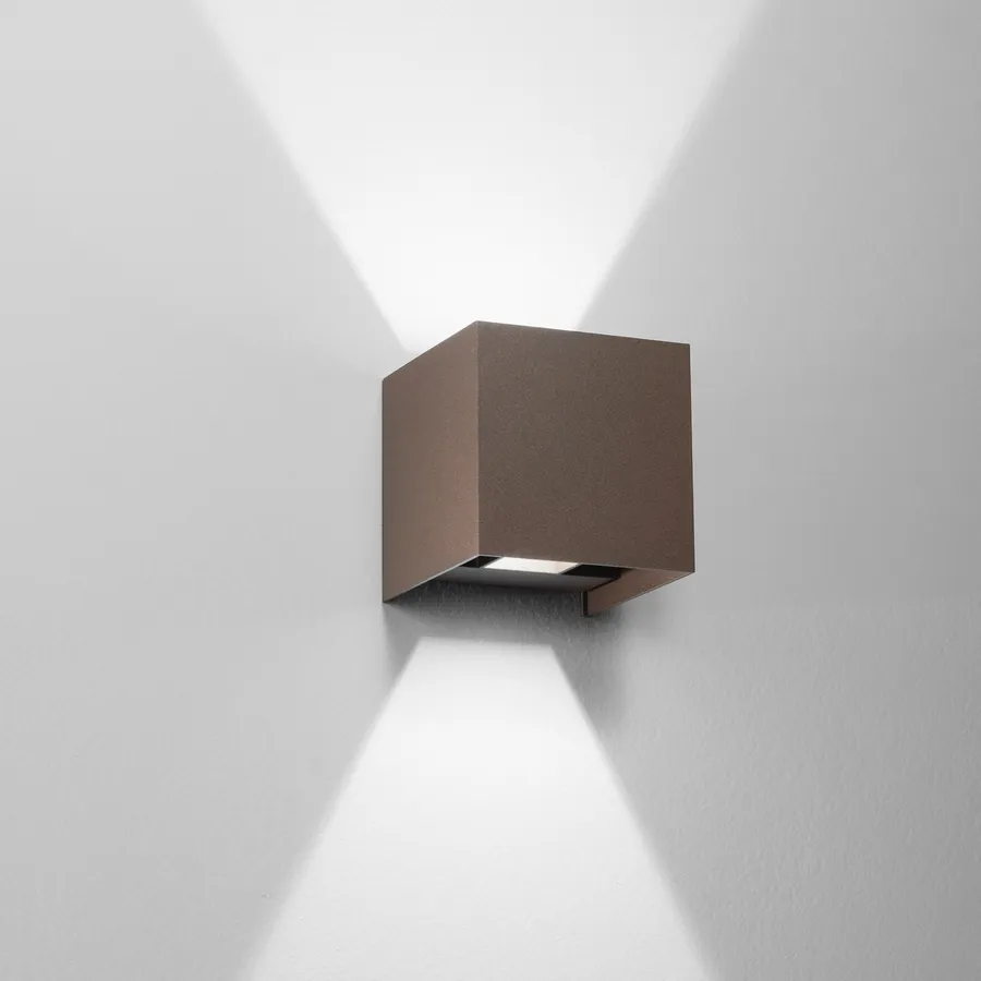 Applique Esterna LED 12W Doppia Emissione Luce Calda 3000K - Universo ES46, Alluminio