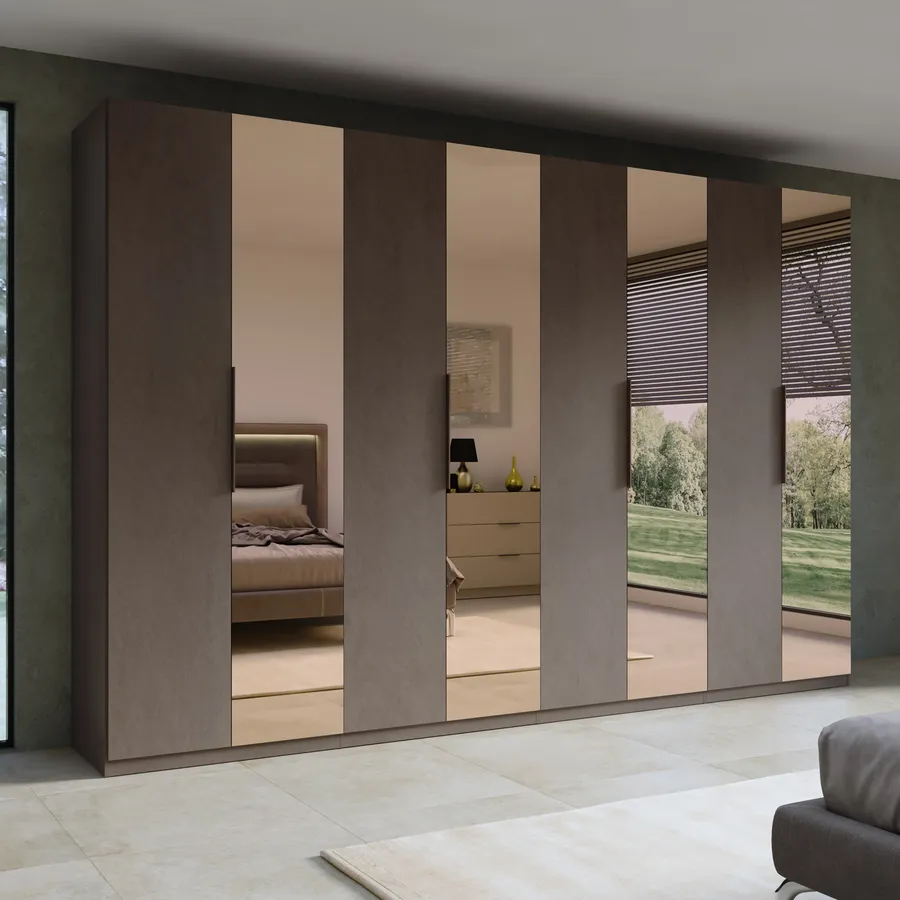 Armadio battente 364x240h cm 8 ante reversibili con soft close bronzo e ...