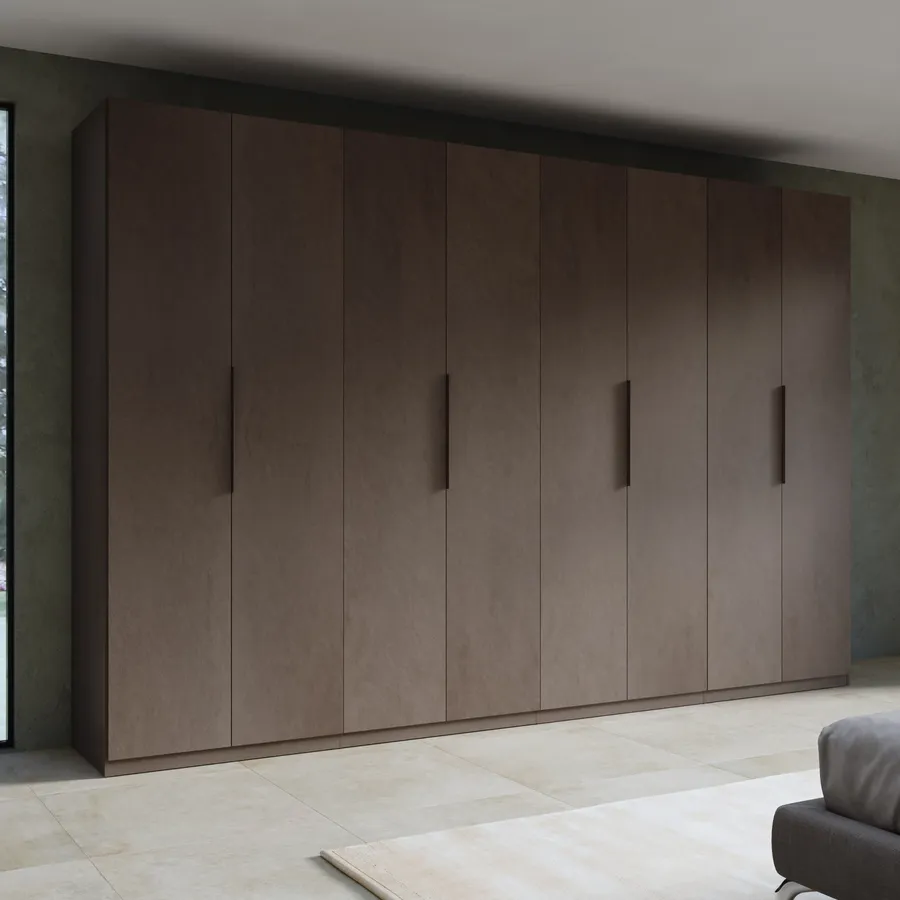 Armadio battente 364x240h cm 8 ante reversibili con soft close bronzo ...