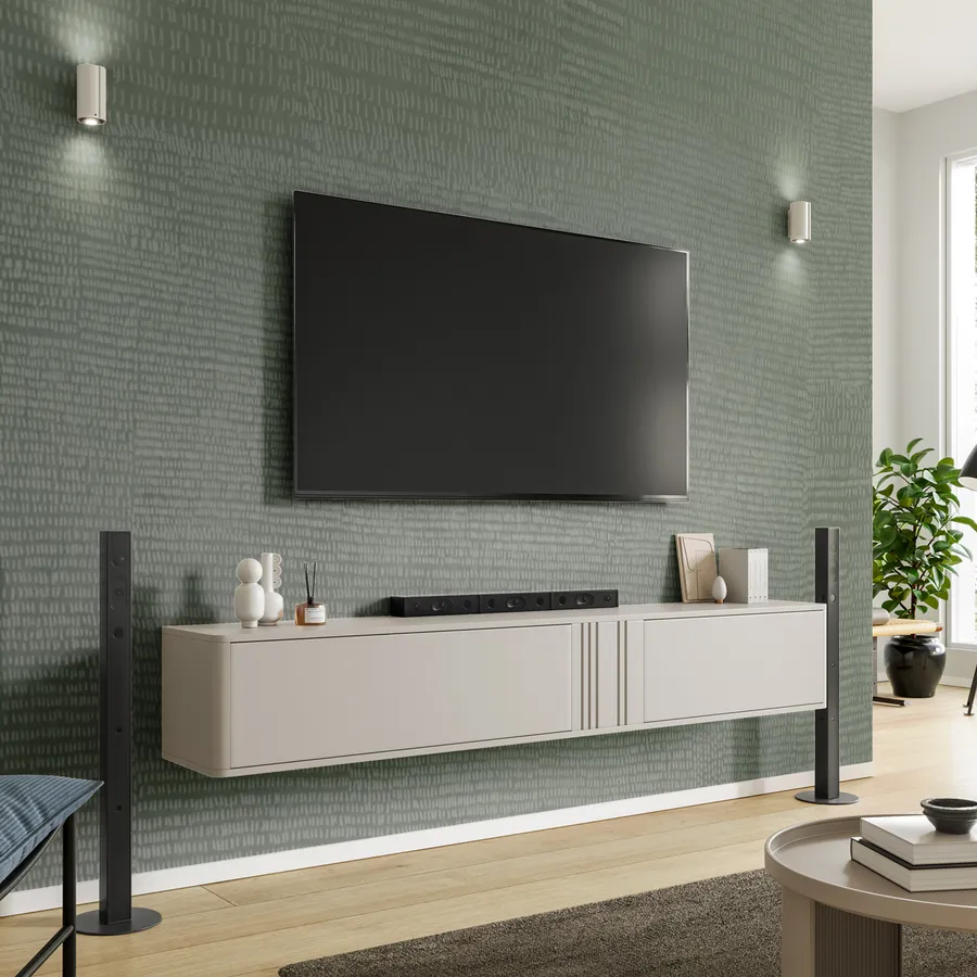 Mobile TV Sospensione Retrò Nero, 140 Cm, Con 3 Ante, In Multistrato Laminato, Finitura Lucida, Resistente All'acqua, Con Passacavi, Supporto Fino A 45 Kg, Montaggio A Parete.