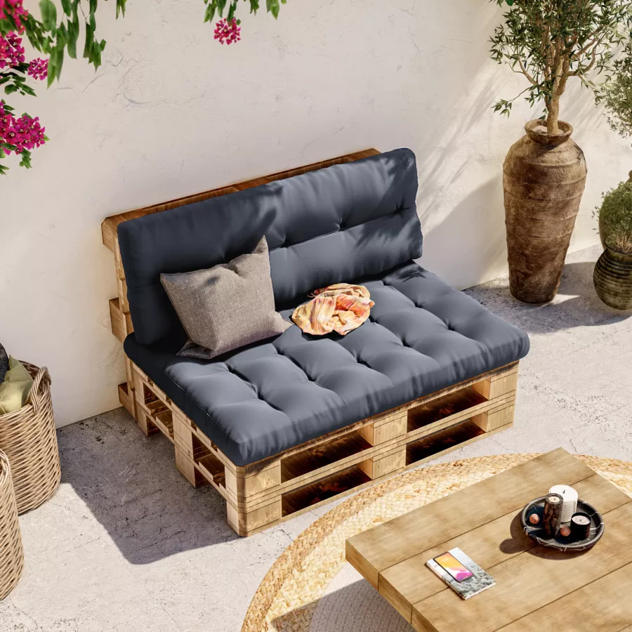 Cuscini per divano pallet: quali scegliere per il proprio relax