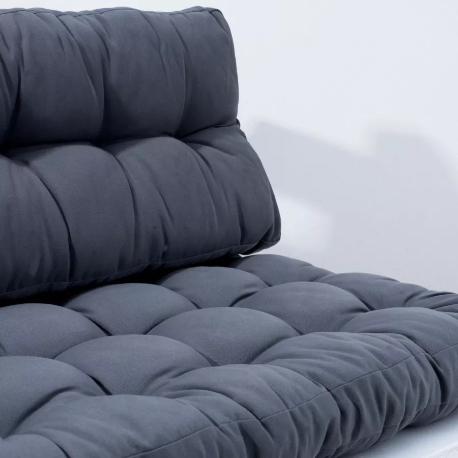 Cuscino rettangolare grigio per divano. Cuscini imbottiti e morbidi